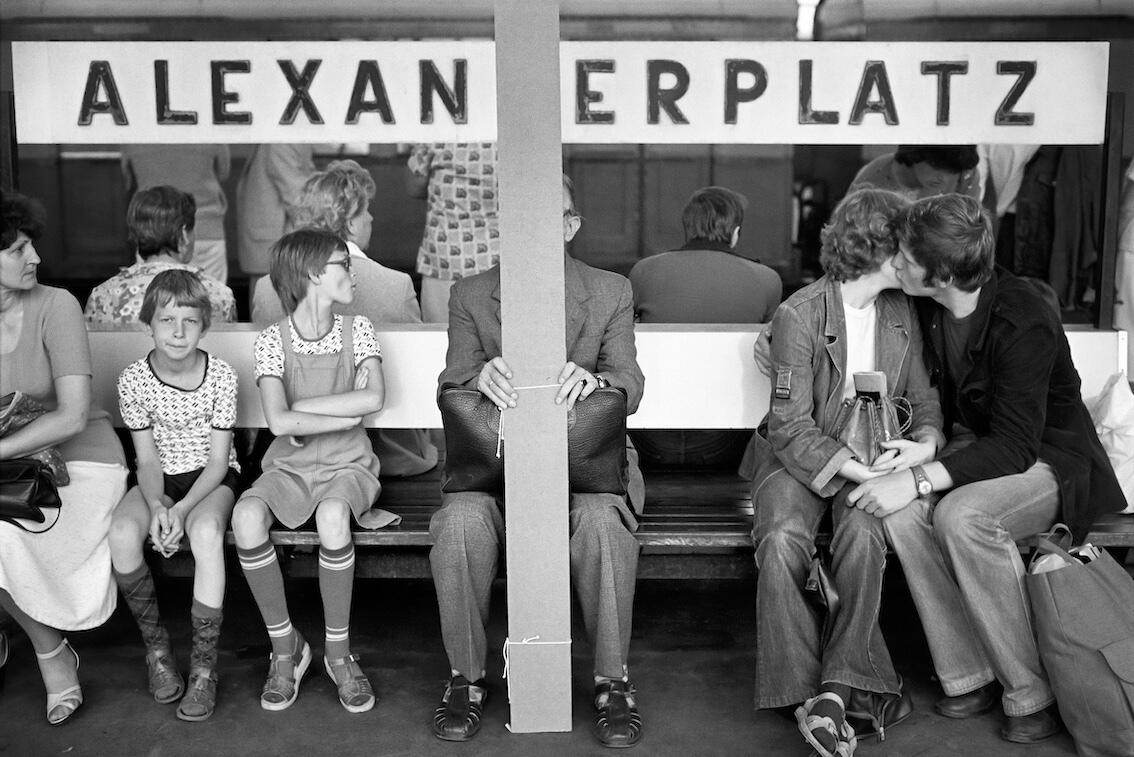 Rudi Meisel, Vor meinen Augen, Ausstellung, Kunstausstellung, Köln, Galerie Bene Taschen, S Bahnsteig, Alexanderplatz, Berlin Mitte, DDR