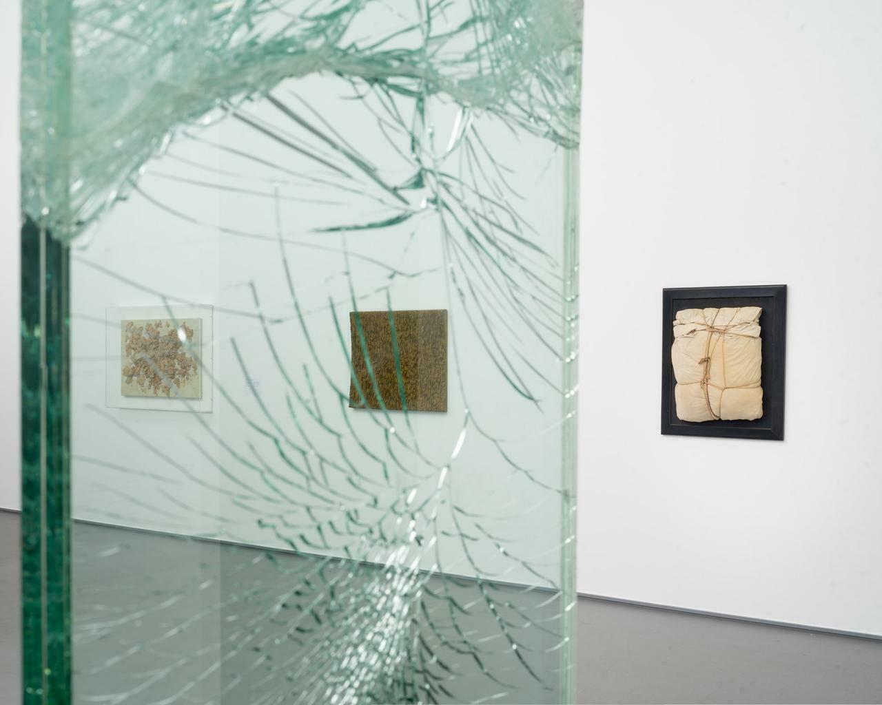 Adolf Luther, Sehen ist schön, Ausstellung, Kunstausstellung, Krefeld, Kunstmuseen Krefeld, Kaiser Wilhelm Museum, Installationsansicht, Sammlung Adolf-Luther Stiftung, VG Bild-Kunst, Bonn, Dirk Rose