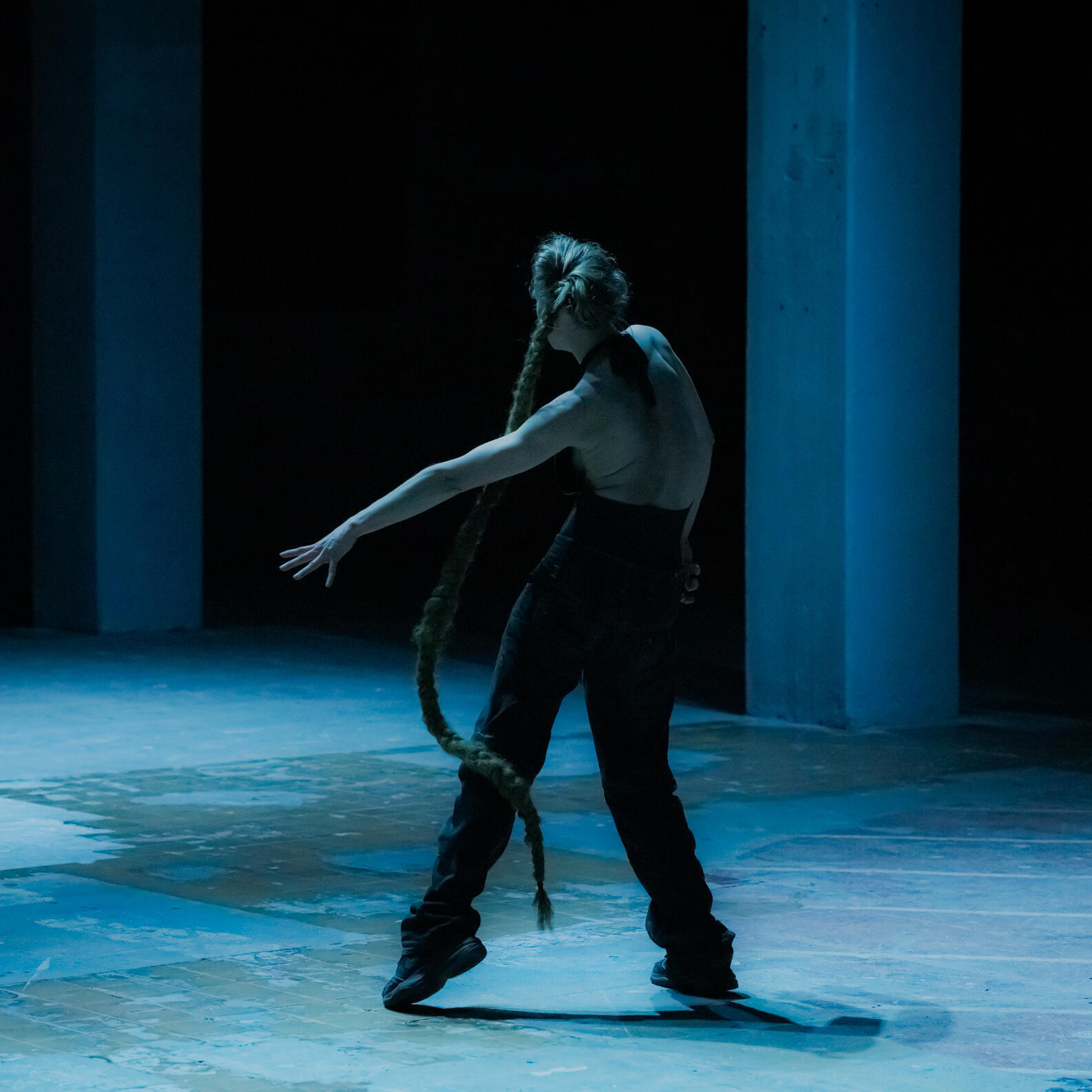 24. MOVE!, Tanzfestival, Tanz, Tanzaufführung, Krefeld, Hard Play, Irena Vujicic, Miriam Kongstad, Andrej Lamut