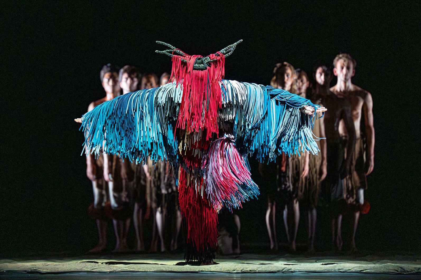 Kaleidoskop, Tanz, Düsseldorf, Deutsche Oper am Rhein, Invocation, Mthuthuzeli November, João Miranda, Ensemble Ballett am Rhein, Altin Kaftira