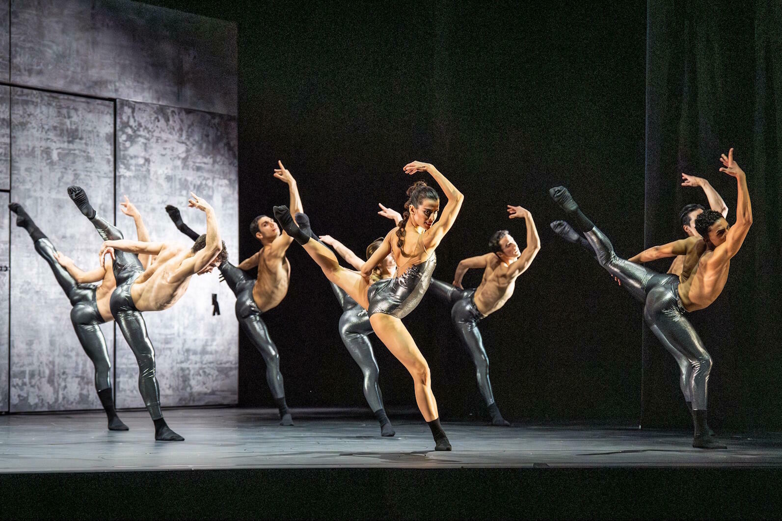 Kaleidoskop, Tanz, Düsseldorf, Deutsche Oper am Rhein, Iratxe Ansa & Igor Bacovich, Moto perpetuo, Ensemble Ballett am Rhein, Altin Kaftira