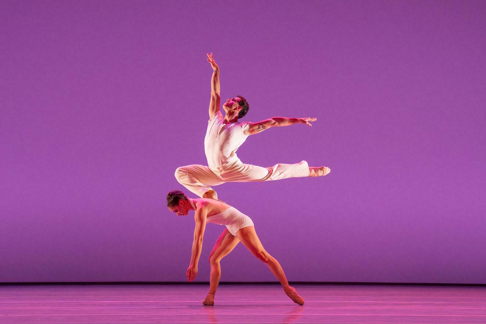 Kaleidoskop, Tanz, Düsseldorf, Deutsche Oper am Rhein, Jean-Christophe Maillot, Vers un Pays Sage, Orazio Di Bella, Emilia Peredo Aguirre, Altin Kaftira
