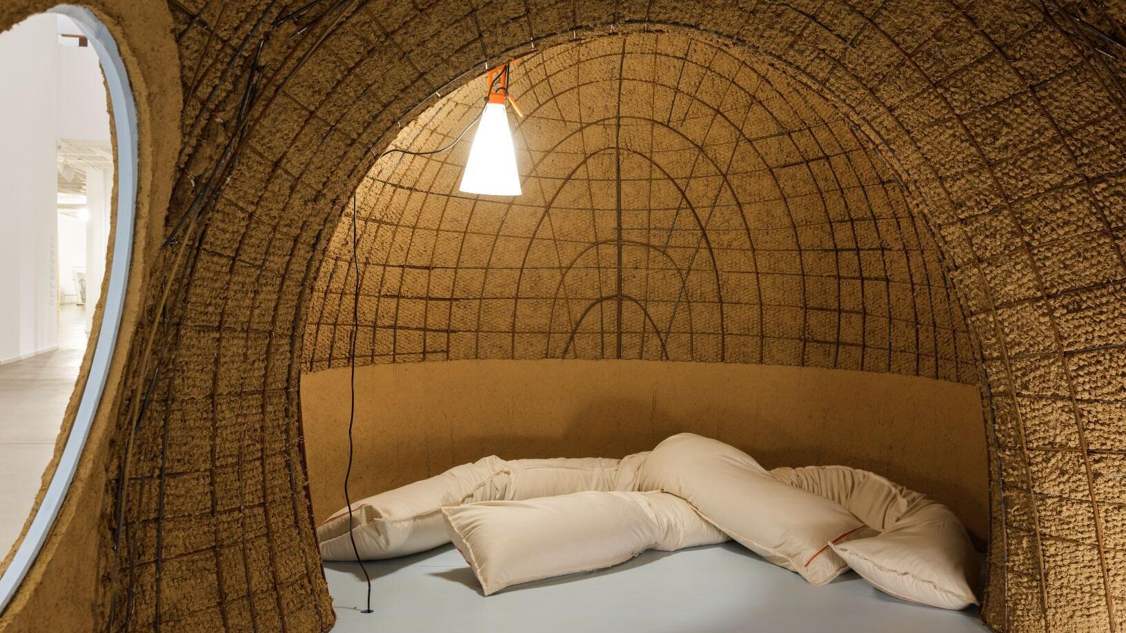 How we met, Ausstellung, Kunstausstellung, Bochum, Kunstmuseum Bochum, Ausstellungsansicht, House of Dust innen, Heinrich Holtgreve