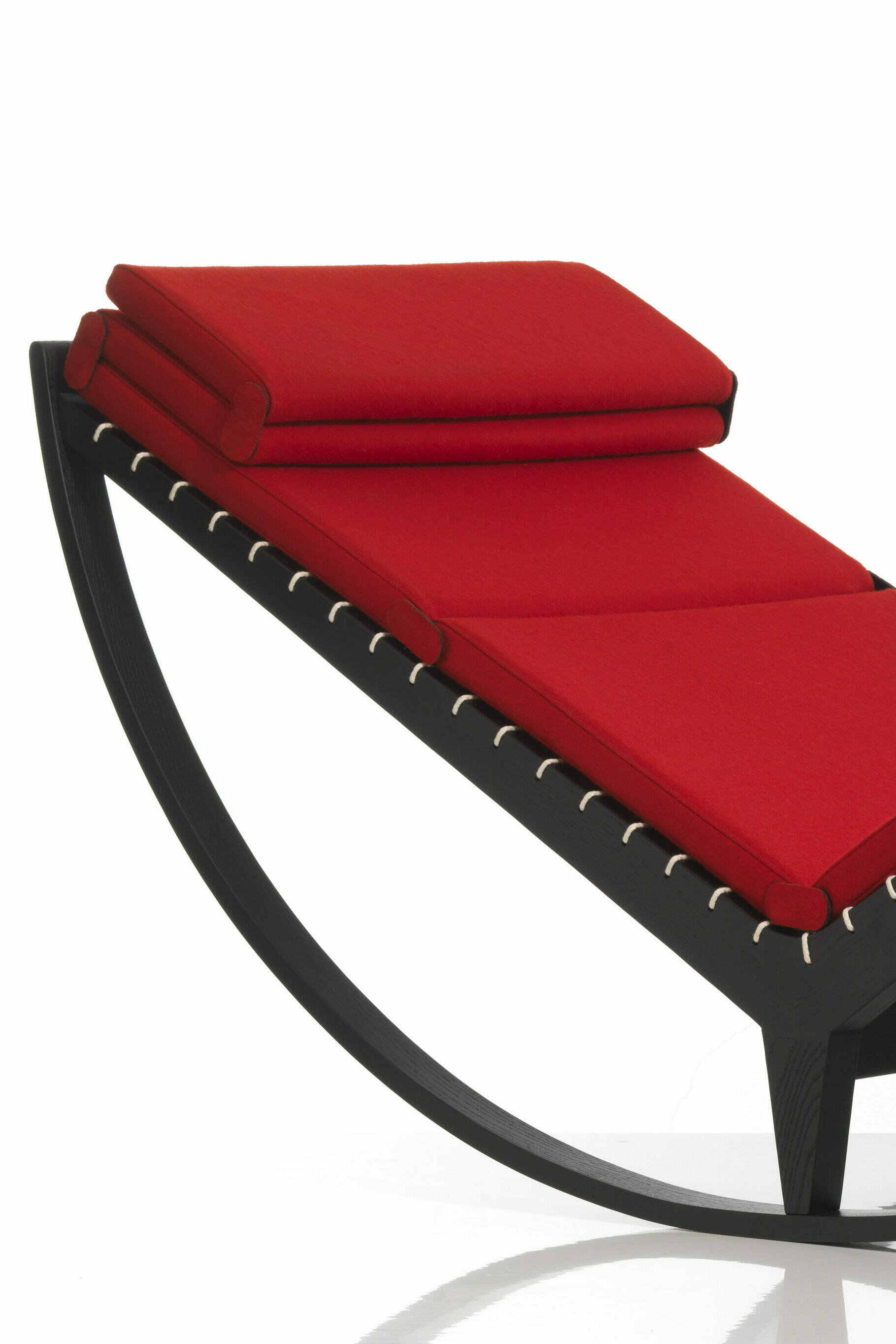 cassina 837 canapo schaukel-chaiselongue wohnzimmermoebel moebel design inneneinrichtung einrichtungsidee