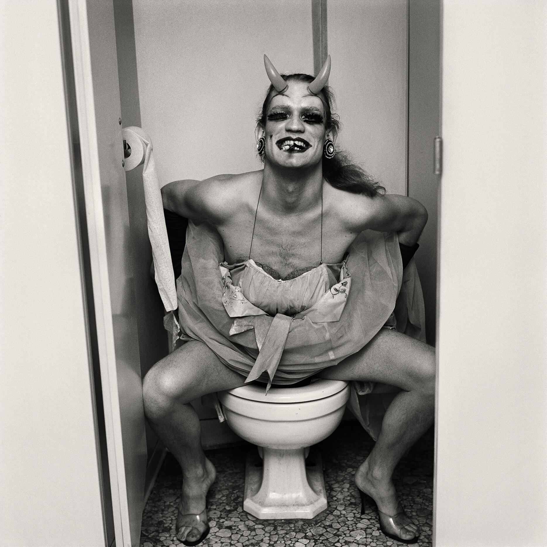 Peter Hujar, Eyes Open in the Dark, Ausstellung, Kunstausstellung, Bonn, Bundeskunsthalle, Fotografie, John Flowers Backstage