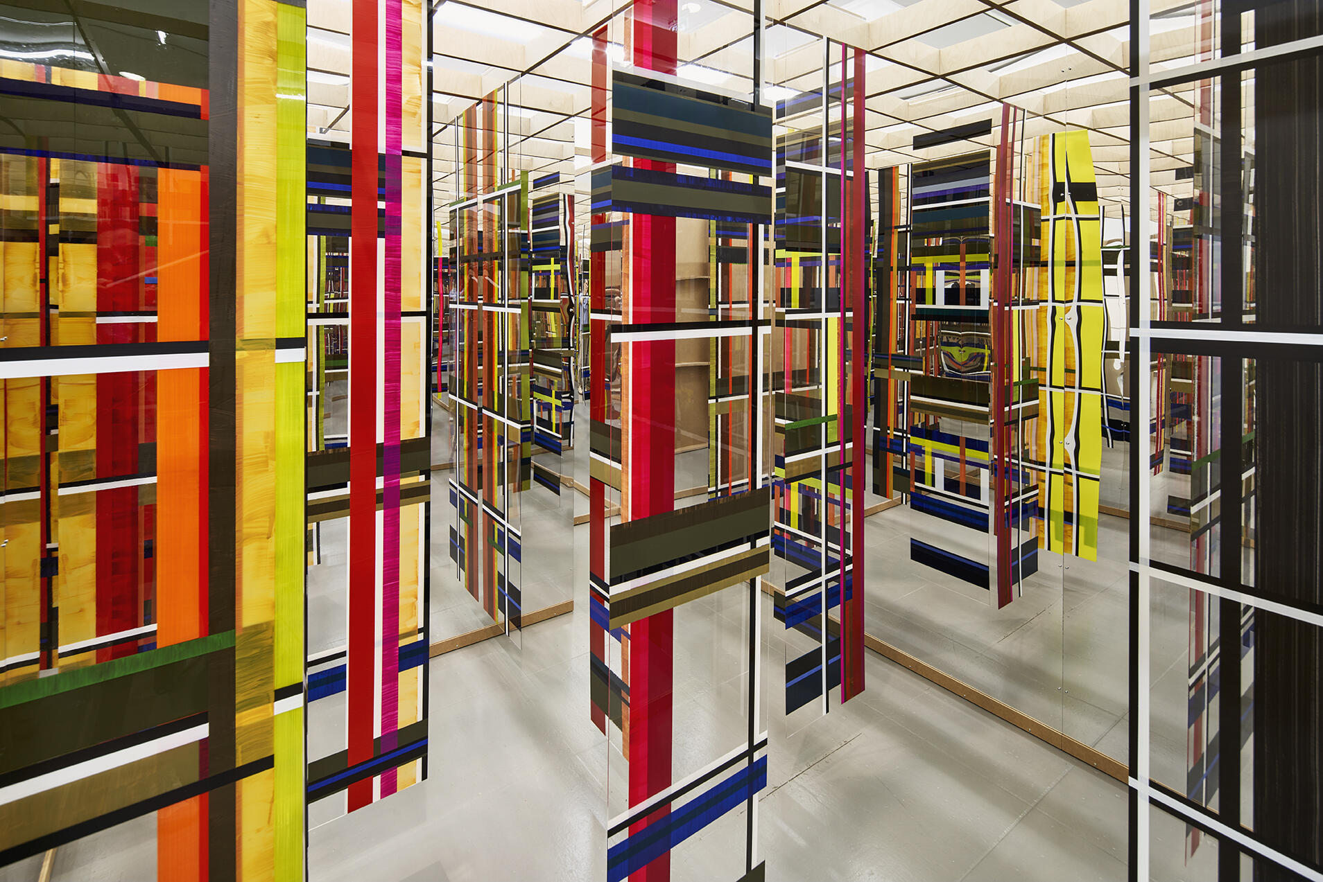 Dejan Sarić, IN BETWEEN, Ausstellung, Kunstausstellung, Duisburg, Lehmbruck Museum, Place To Be, VG Bild-Kunst