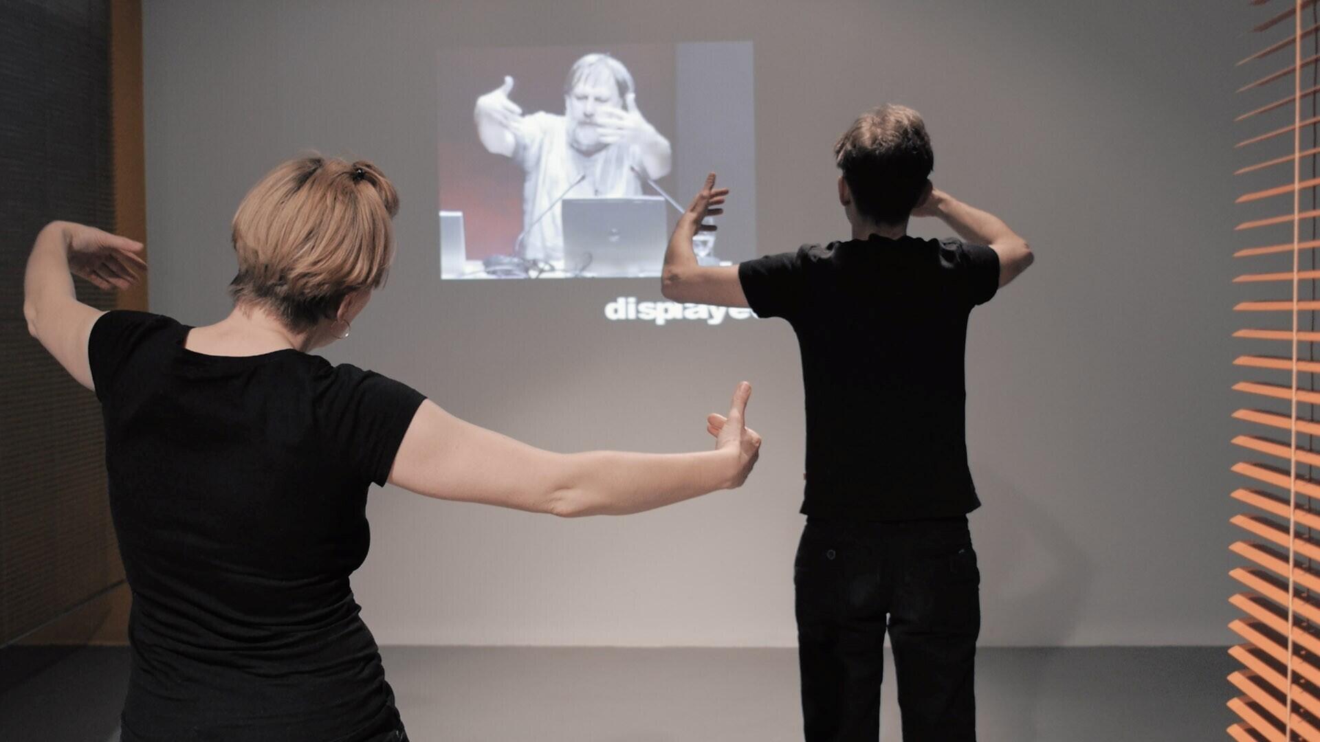 Tai Chi Karaoke, Aktivierung, Kolumba Museum, Köln, Anna Bromley, Michael Fesca, Branka Pavlović