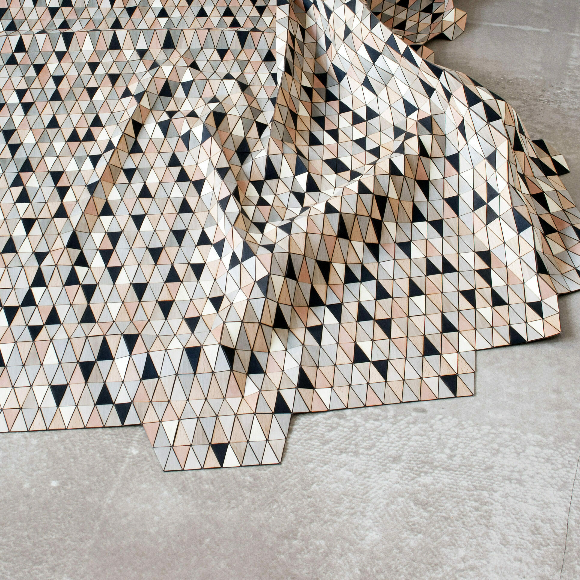 wooden textiles elisa strozyk laeufer holz textil design inneneinrichtung einrichtungsidee