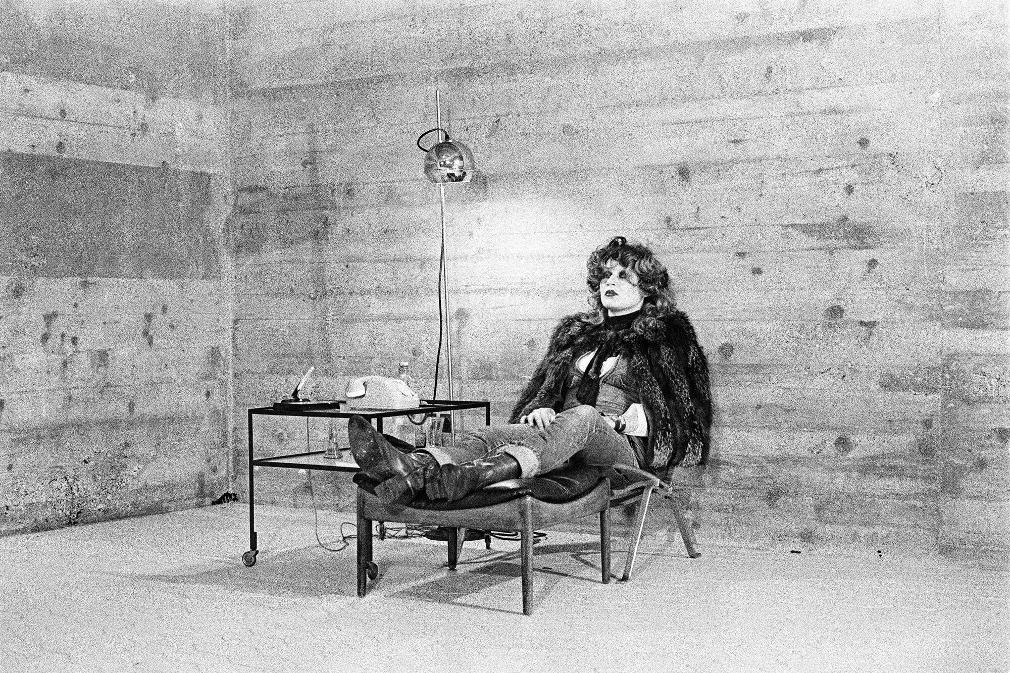 Katharina Sieverding im Dialog mit Joseph Beuys, Ausstellung, Kunstausstellung, Bedburg-Hau, Museum Schloss Moyland, Schichtseite nach unten VIII, VG Bild-Kunst, Klaus Mettig