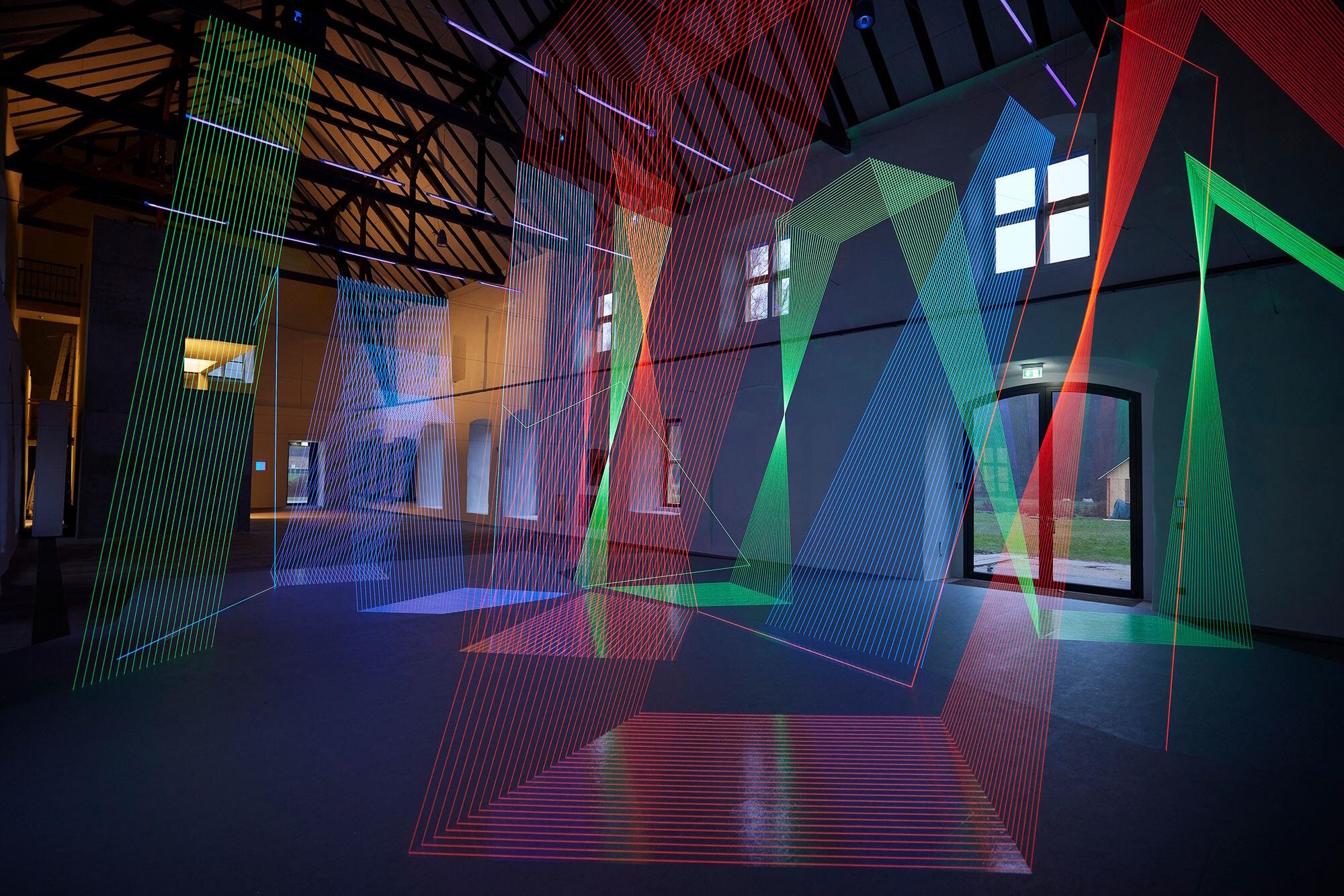 Light-Land-Scapes, Ausstellung, Kunstausstellung, Unna, Zentrum für Internationale Lichtkunst, Jeongmoon Choi, FOLD AND FAULT, Einzelausstellung ‘FRAGILITY | STABILITY’ | DA, Kunsthaus Kloster Gravenhorst, VG Bild-Kunst, Philipp Fölting