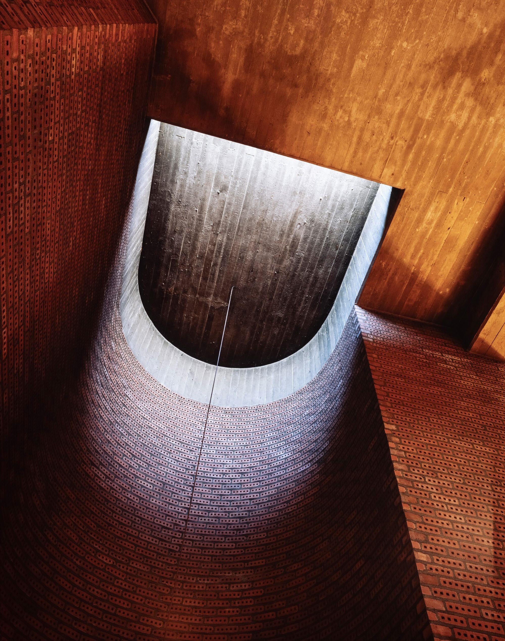 Hans Georg Esch, Böhm in Böhm, Ausstellung, Kunstausstellung, Essen, Kunstraum Heilig Geist, der architektonische Blick II