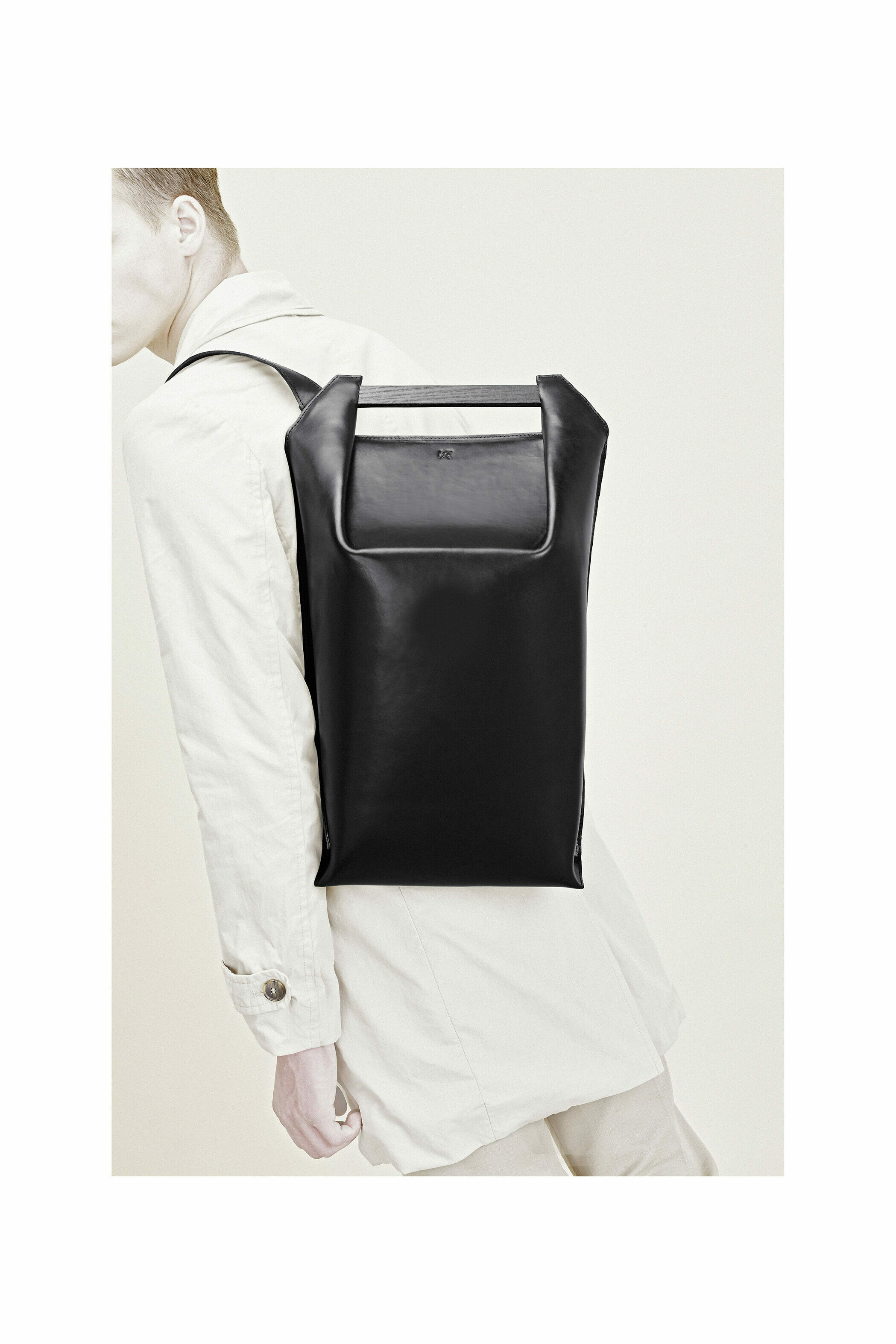 pons handbag agnes kovacs taschen rucksack schwarz design accessoires
