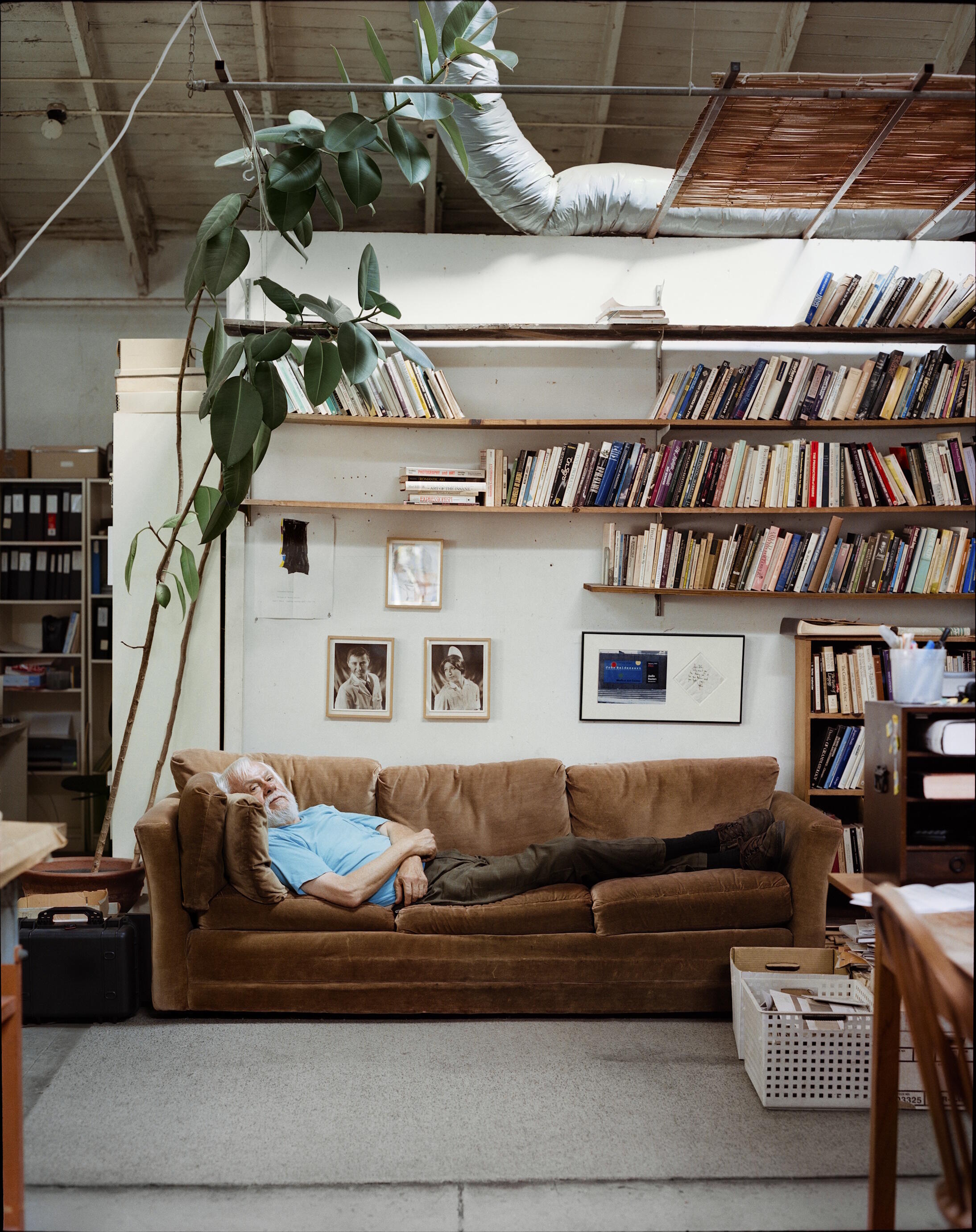 Nähe in der Distanz, Albrecht Fuchs, Porträts, Ausstellung, Kunstausstellung, John Baldessari