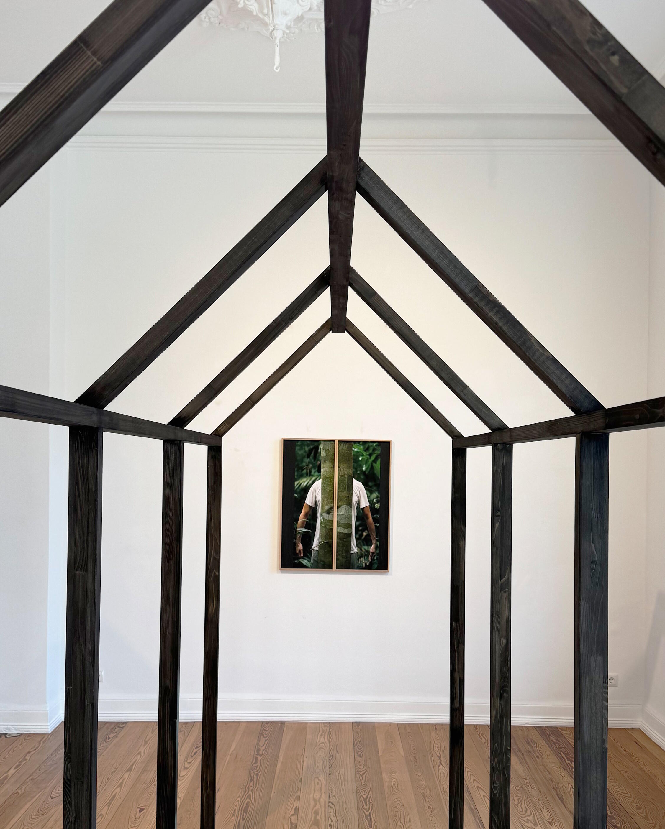 José Gomes, Christian Braga, Ausstellung, Kunstausstellung, Bonn, artKLUB, Installationsansicht