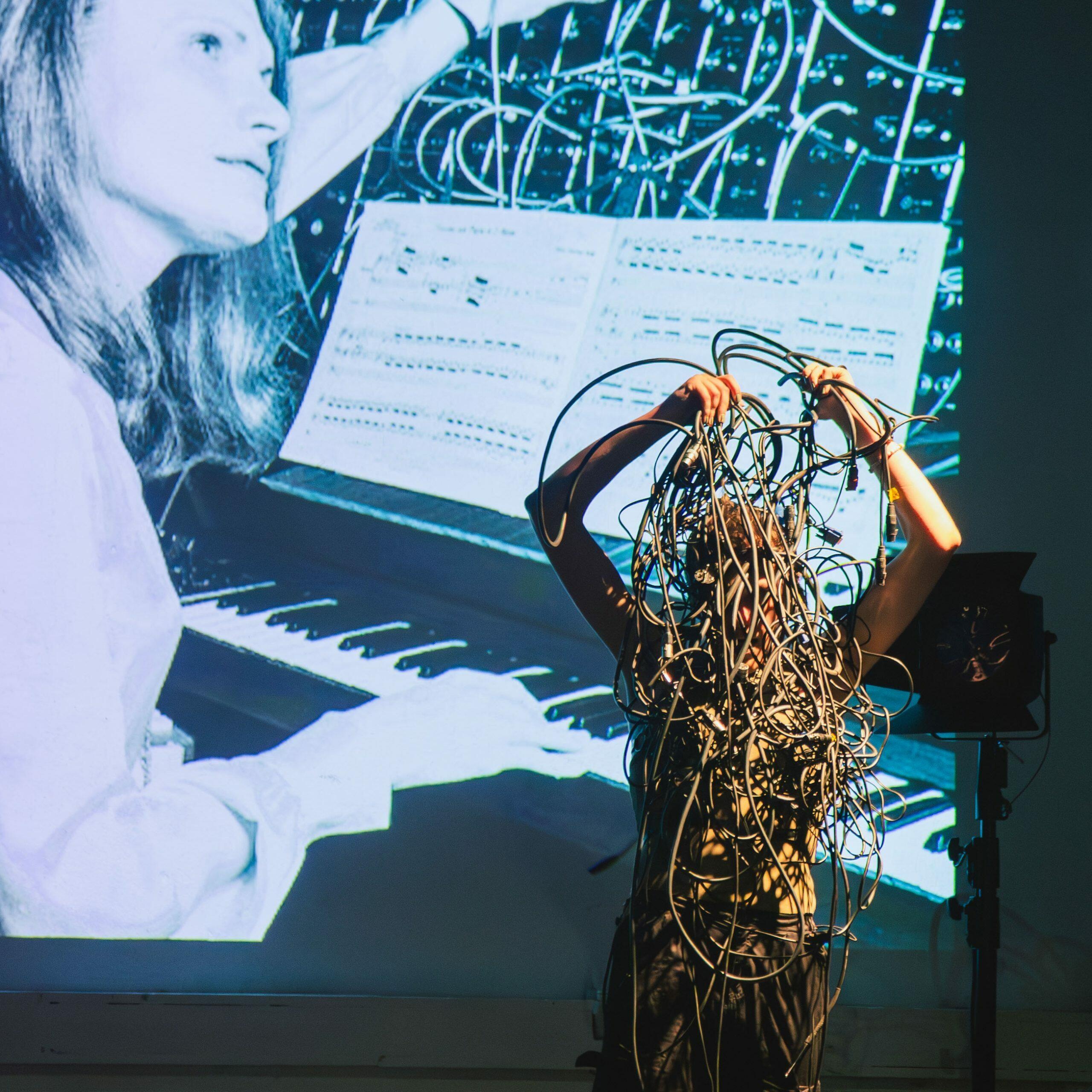 Unruly Readings, Literatur, Performance, Köln, Orangerie Theater, Heiwa Wong