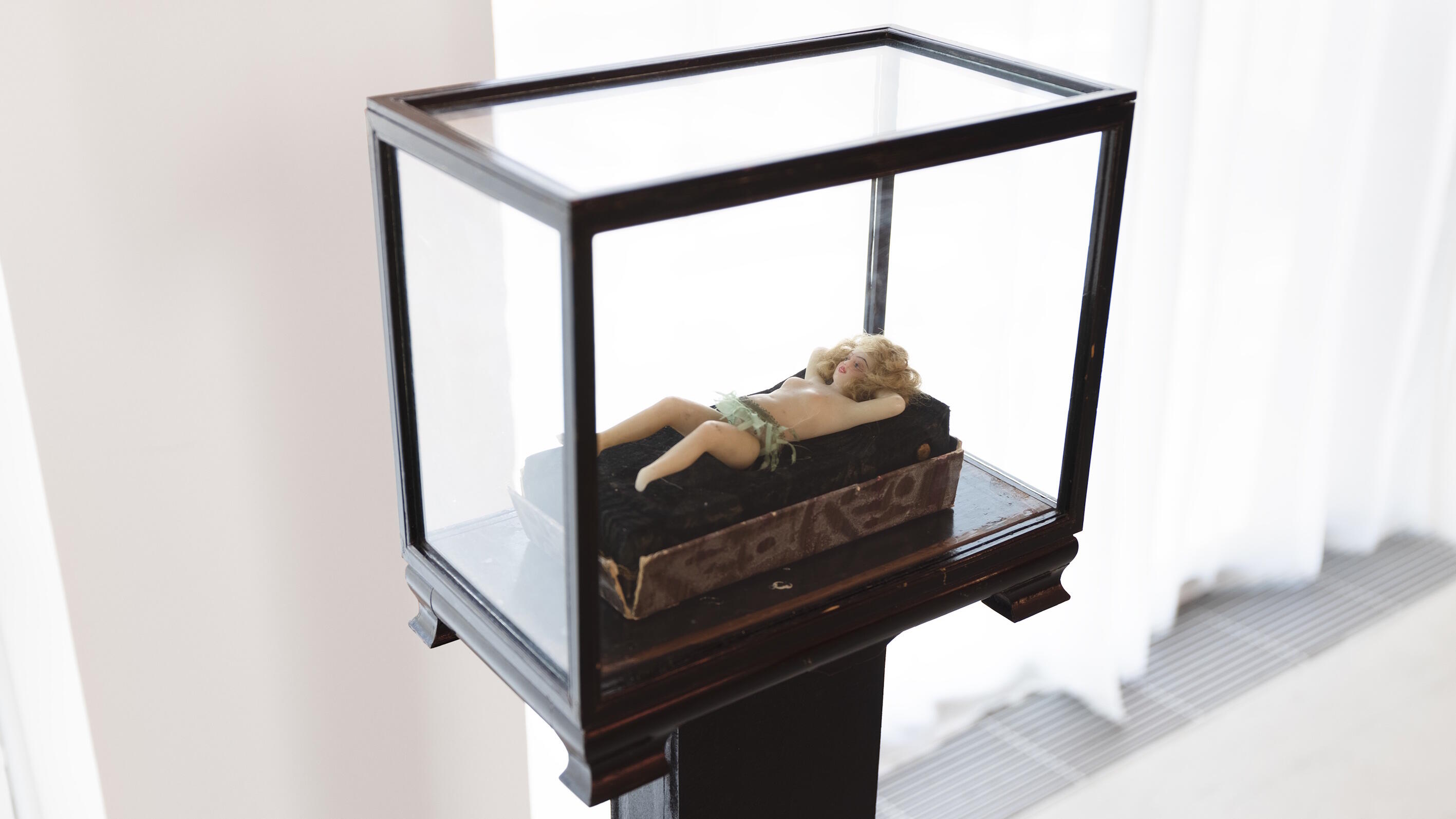 Soshiro Matsubara, Sleeves of Desire, Ausstellung, Kunstausstellung, Dortmund, Dortmunder Kunstverein, Jens Franke, Installationsansicht