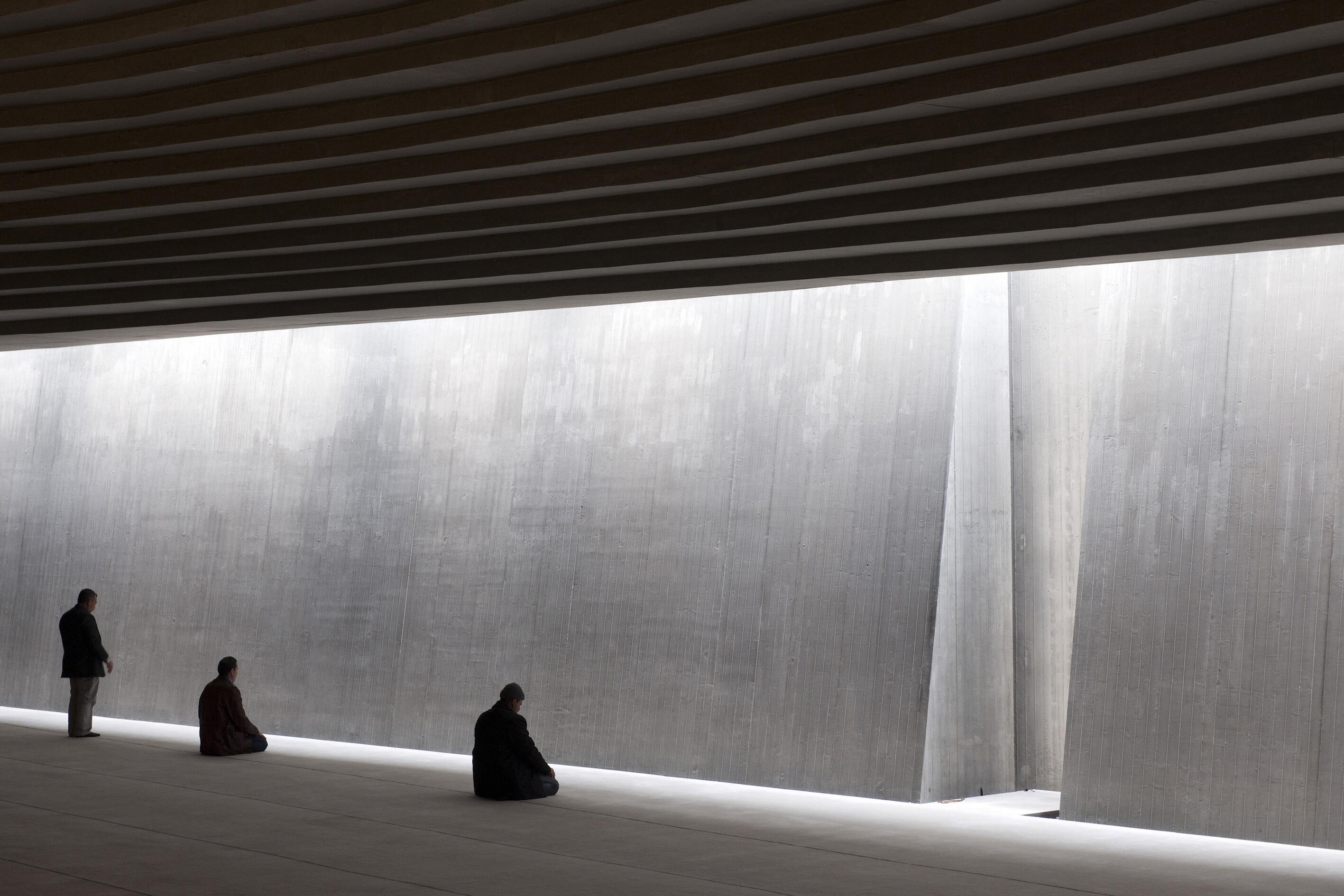 Besondere Räume – Sakralbauten im Wandel, Ausstellung, Kunstausstellung, Düsseldorf Architektenkammer NRW, Bundesverband Architekturfotografie NRW, Fotografie, Architekturfotografie, Thomas Mayer, Türkei, Buyuk Cekmece, Sancaklar Moschee, Istanbul, Emre Arolat Architects