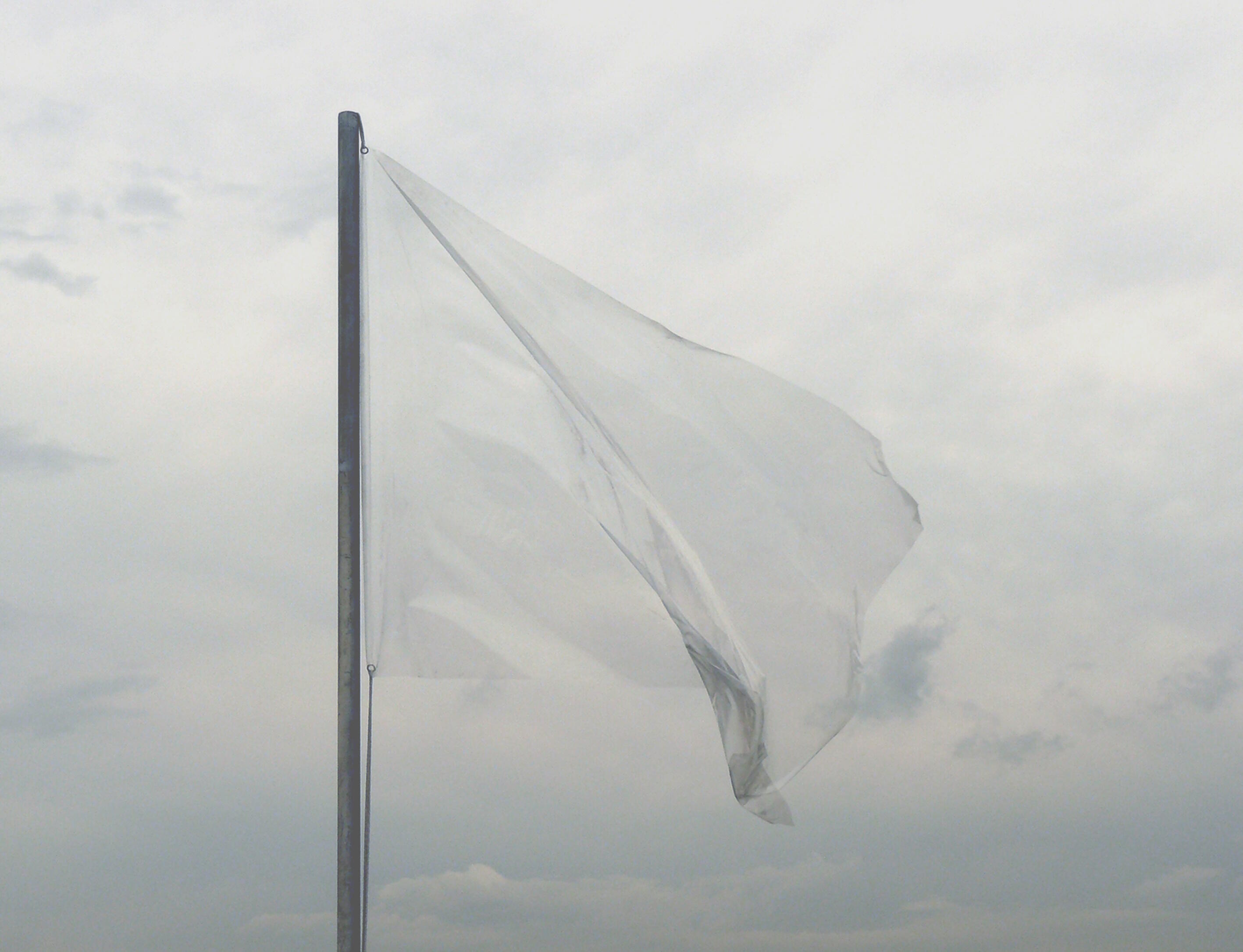 Edith Dekyndt, Erzähl uns etwas, das niemand weiß, One second of Silence, Filmstill, Kunsthalle Bielefeld, VG Bild-Kunst