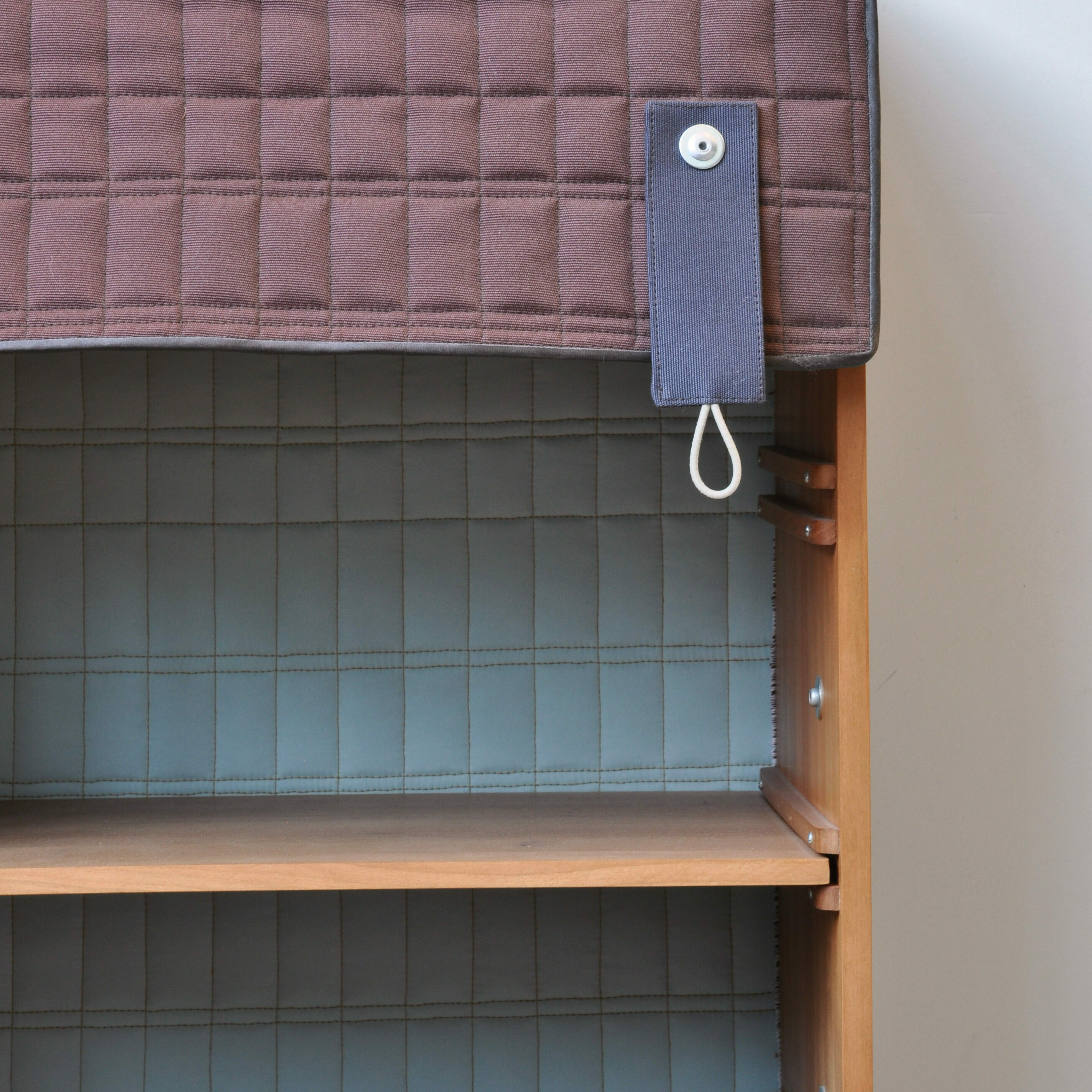 tassenkast lotty lindeman koefferchen regal design inneneinrichtung einrichtungsidee