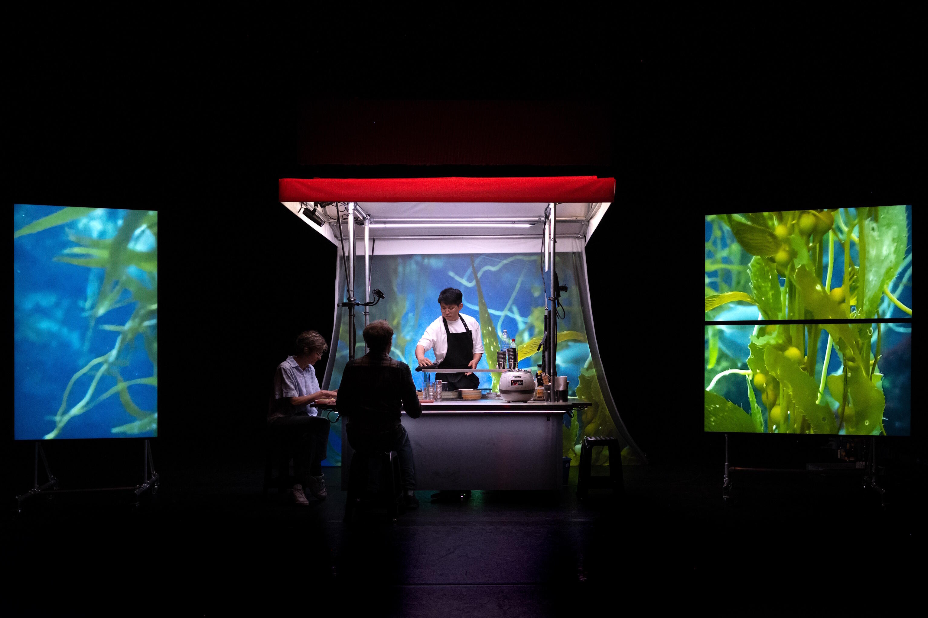 Impulse Festival 2025, Festival, NRW, Mülheim an der Ruhr, Köln, Düsseldorf, Wuppertal, Haribo Kimchi, Jaha Koo, Bea Borgers, CAMPO, Food-Performance, Ringlokschuppen