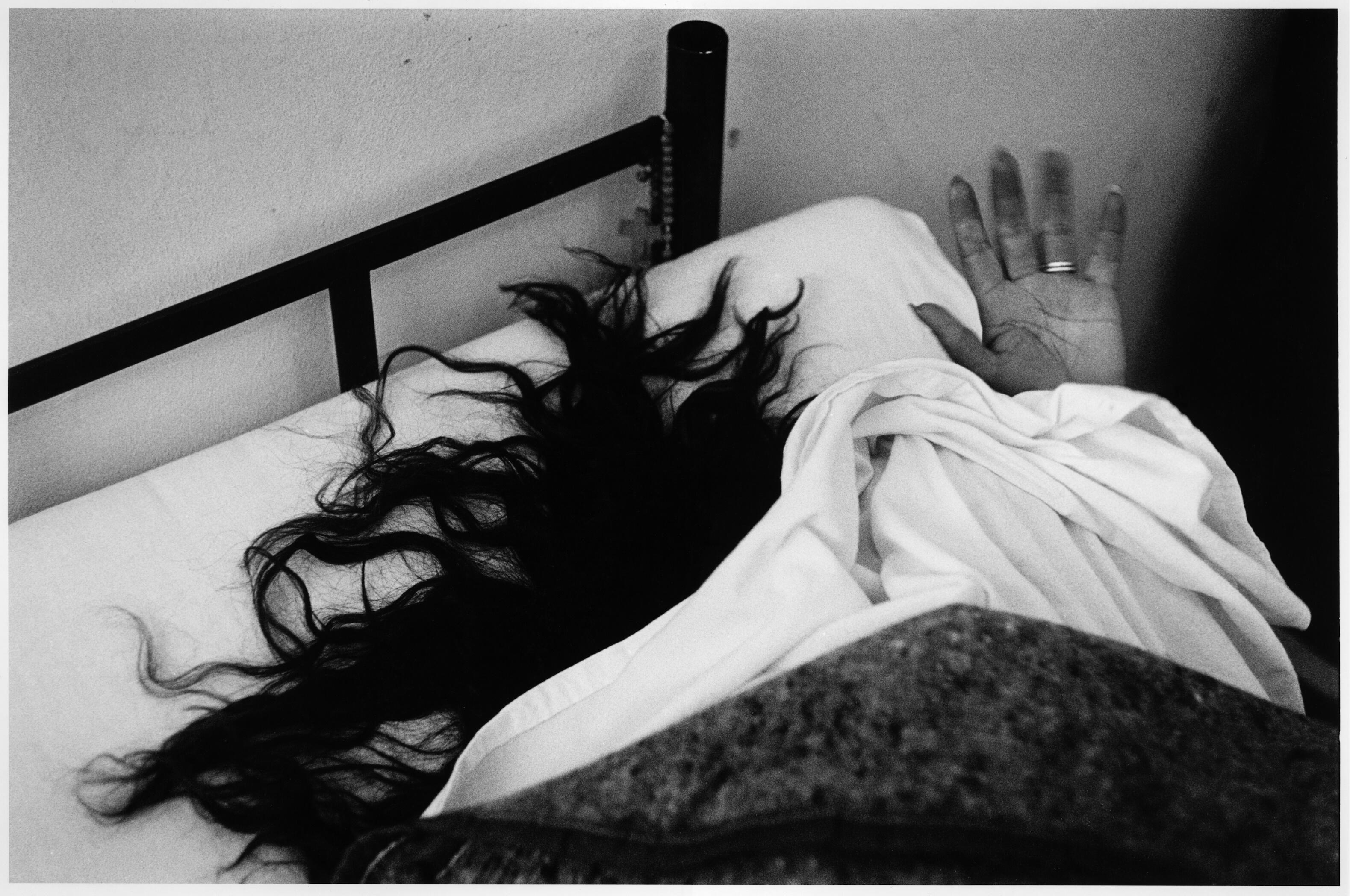 BIENALSUR | UN/VERSEHRT. Schmerz und Widerstand, Ausstellung, Kunstausstellung, Mülheim an der Ruhr, Kunstmuseum Mülheim an der Ruhr, Adriana Lestido, Mujeres presas, Fotografie