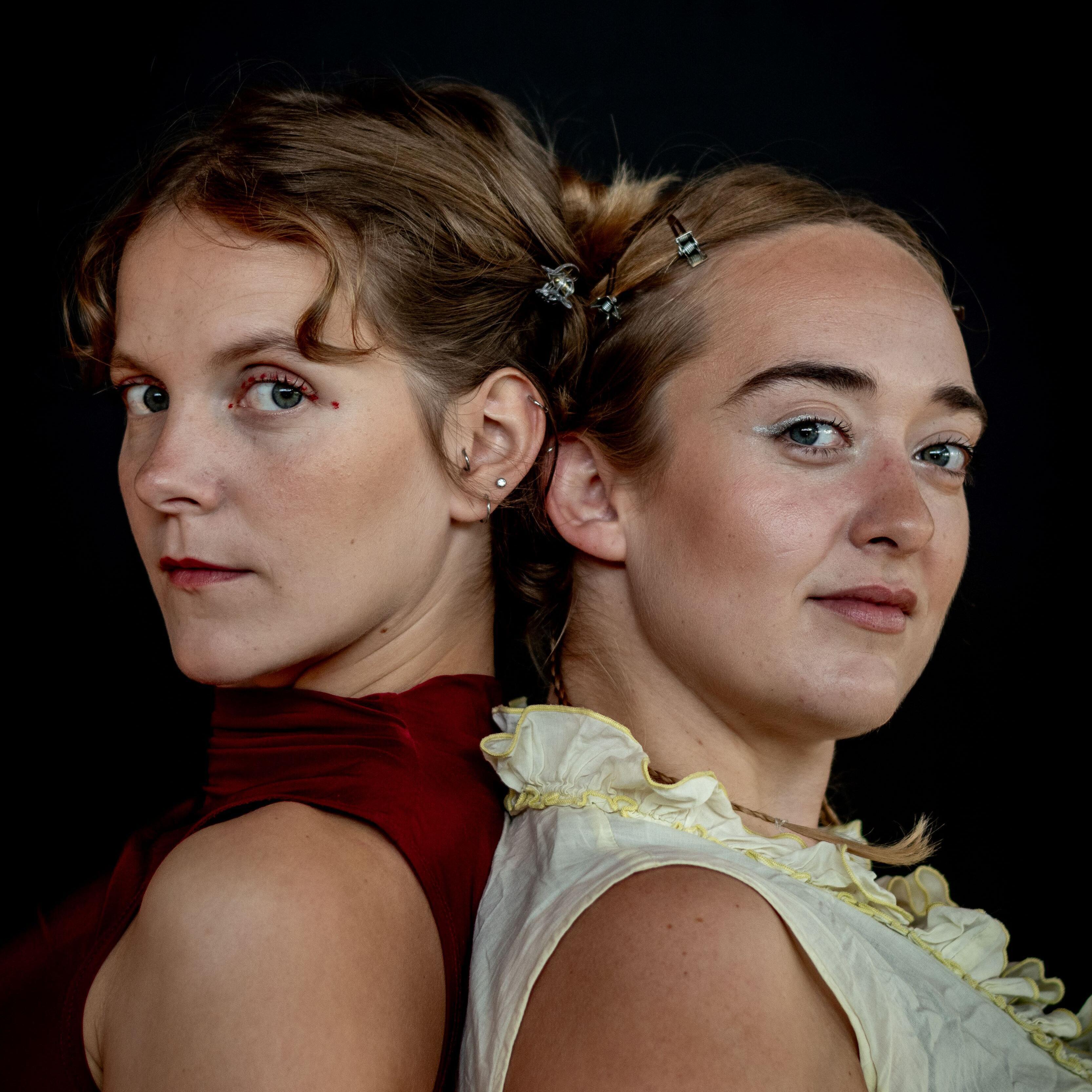 Babylol – Babylonische Sprachverwirrung, Theater, Performance, Bonn, Theater im Ballsaal, Zoran von Waldenfels, Toni Diegelmann, Anabella Fingerhut, Emilie Kleinschmidt, Simeon Kuhn, Prof. René Harder