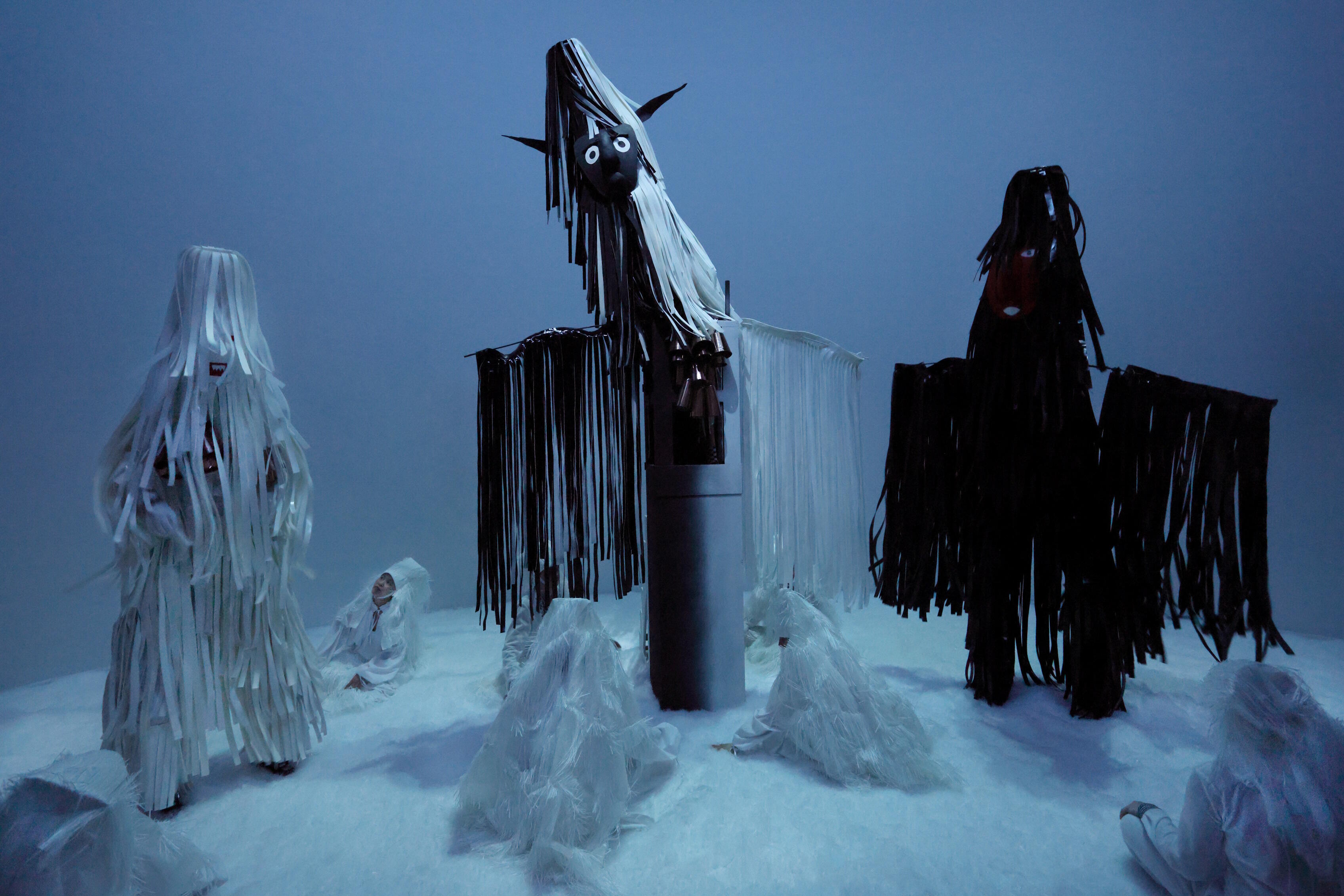 Marina Abramović, Balkan Erotic Epic, Performance, Duisburg-Nord, Kraftzentrale Landschaftspark, Daisy Dancer, Owen Gaynor, Yue Ying Ho, Lewys Holt, Tom Halls, Kennady Brim, Neil Jacob, Jack Trotter, Marco Anelli