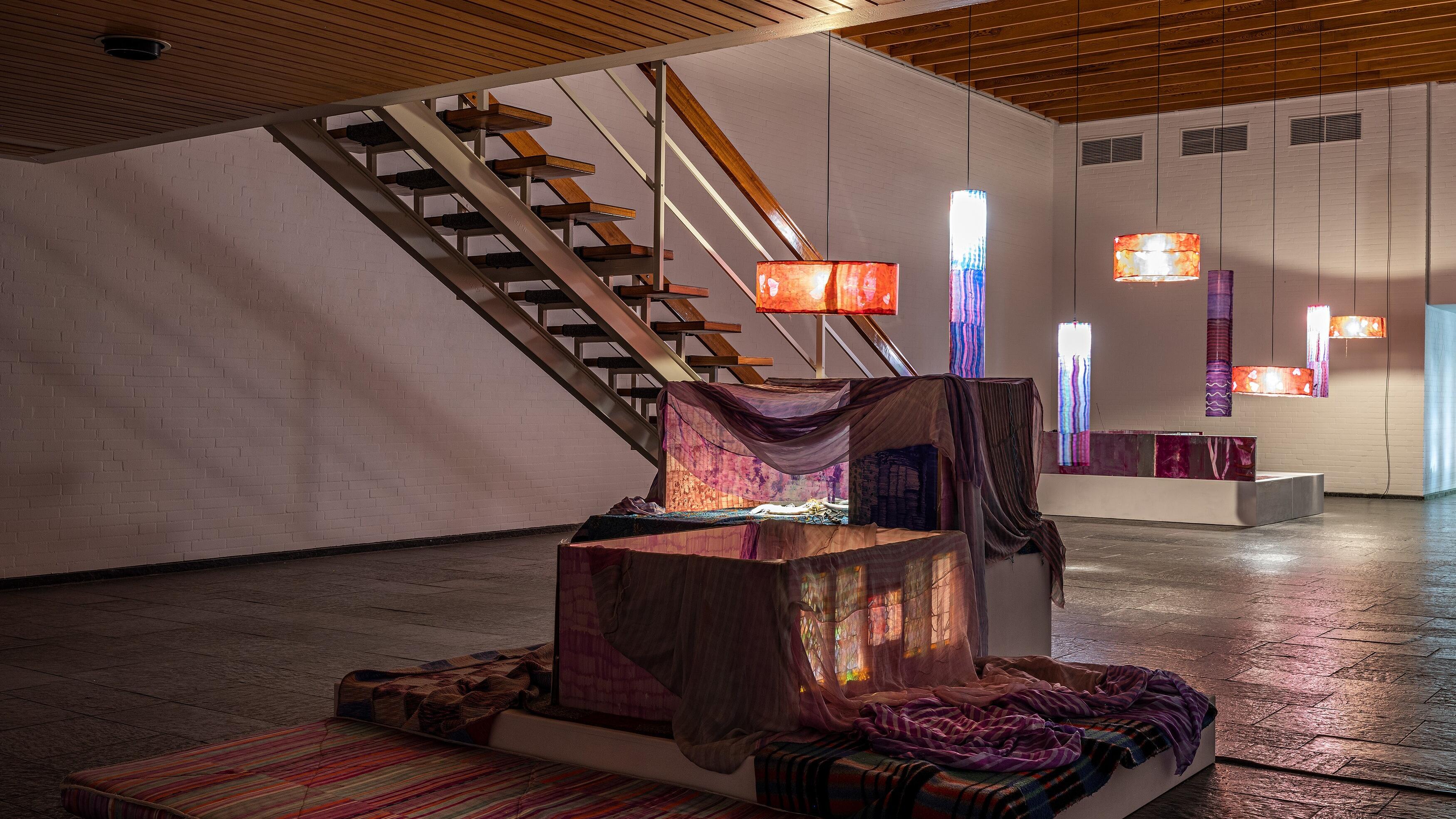 Die Andere Seite Der Nacht, Ausstellung, Kunstausstellung, Dortmund, Dortmunder Kunstverein, Anne Bourse, Old People Smoking, Kunsthalle Bremerhaven, Installation, Fred Dott