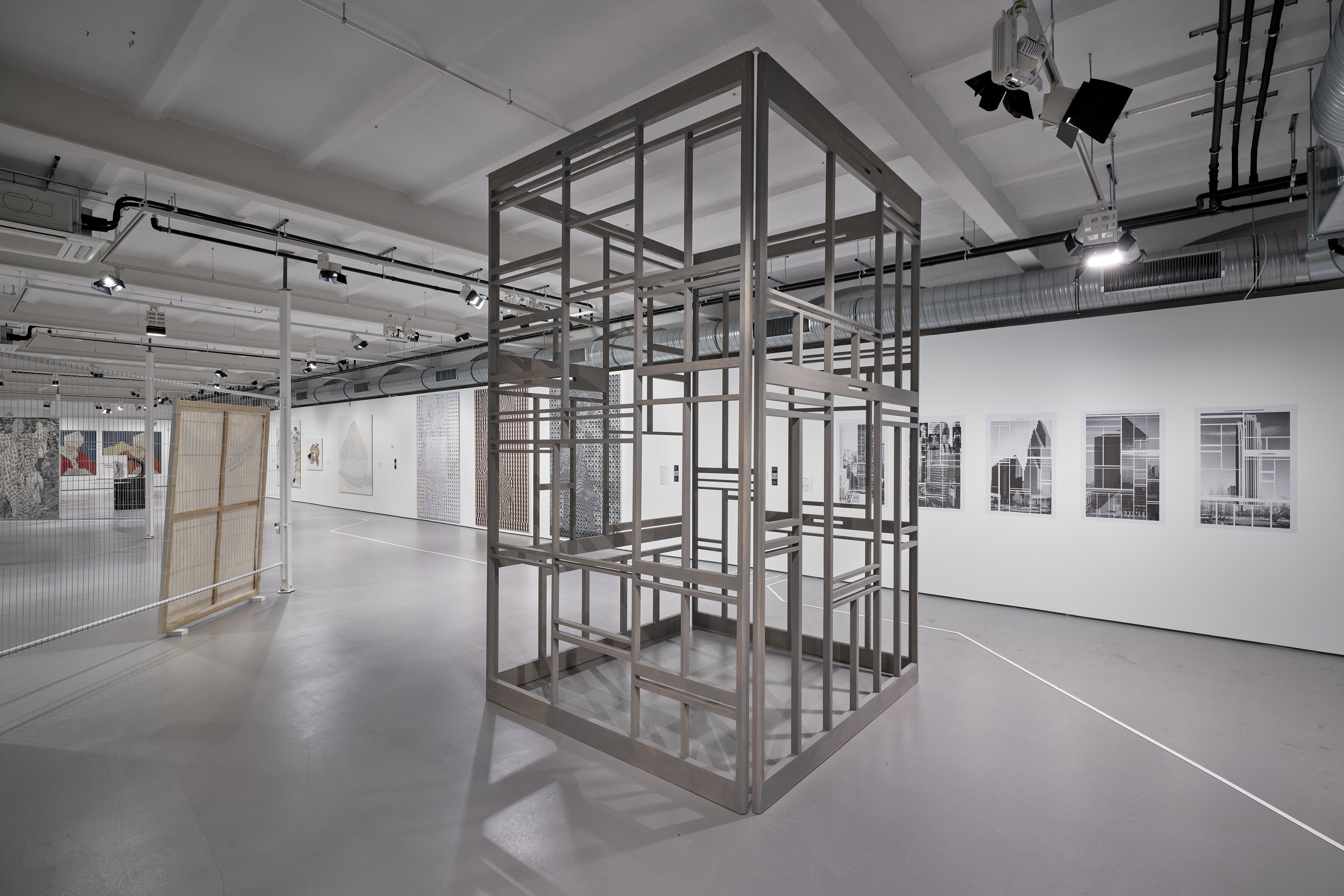 Thomas Bayrle, Fröhlich sein!, Ausstellung, Kunstausstellung, Frankfurt am Main, Schirn Kunsthalle, Ausstellungsansicht, Philip Johnson, The New York Times, Norbert Miguletz