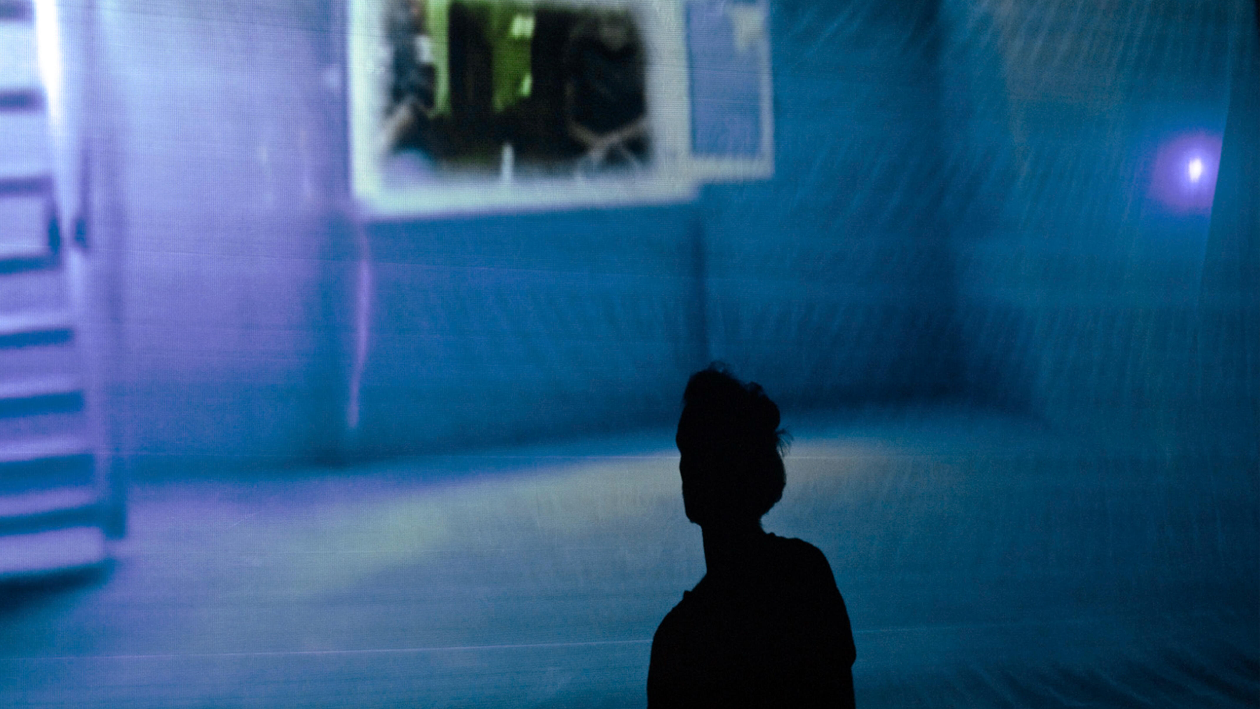 absence#6 – abstraction of memory, Tanzinstallation, Köln Barnes Crossing, IP Tanz