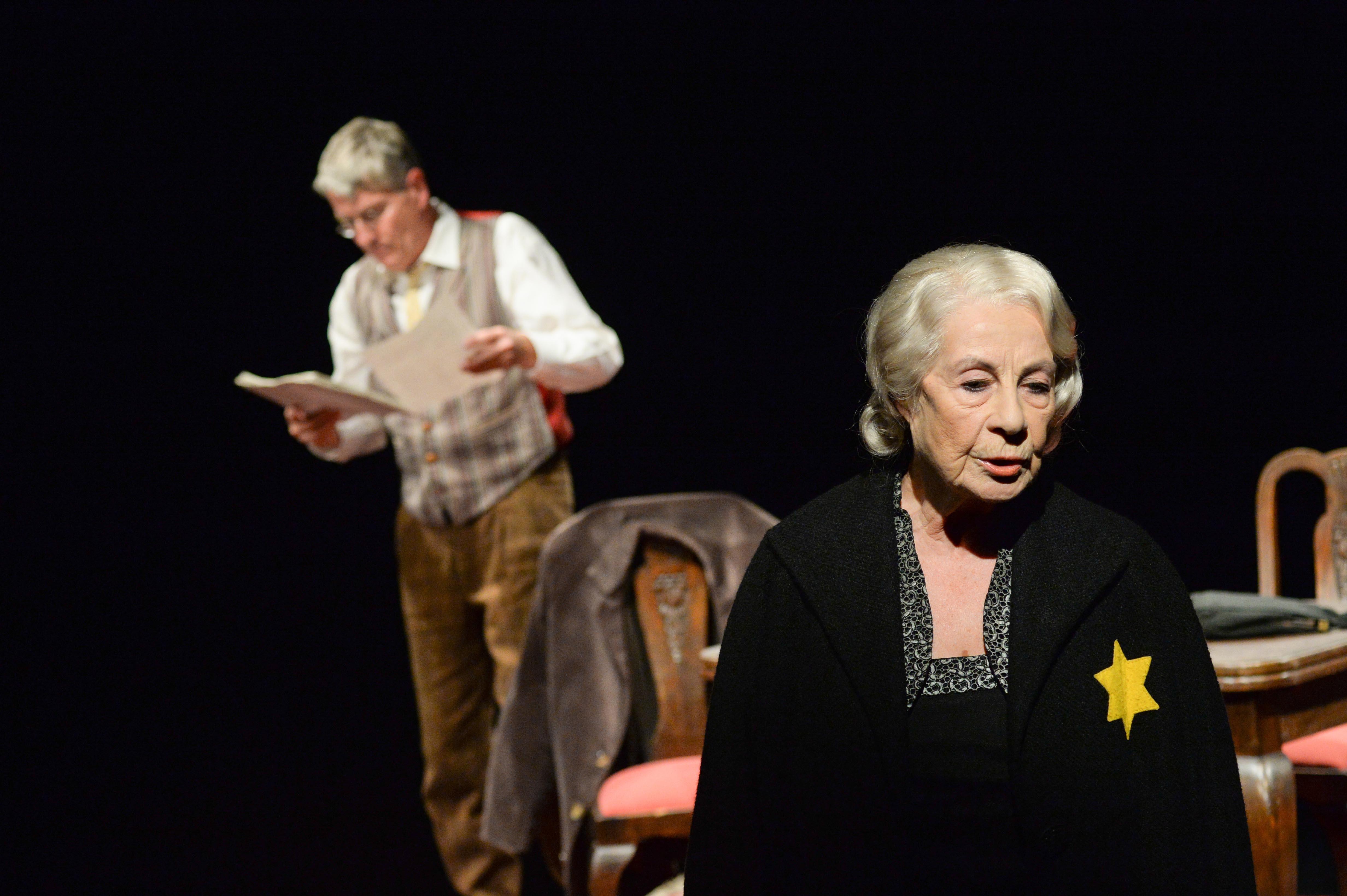 Mutters Courage, Theater, Köln, Schauspiel Köln, Sigrun Schneider-Kaethner Thomas Bockelmann, Nils Klinger