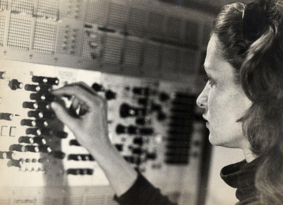 30. Brückenmusik 2025, Musik, Köln, Deutzer Brücke, Éliane Radigue, KOUMÉ, Klangkunst, Ausstellung, Fondation Arman, Yves Arman