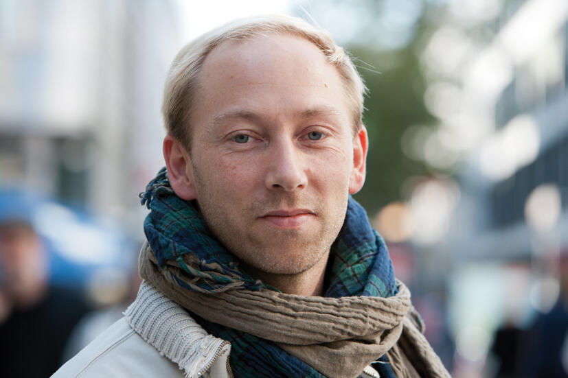 welche positiven bzw negativen eigenschaften kommen ihnen in den sinn wenn sie an ihre eltern denken welche erfahrungen oder wahrnehmungen, interview gesellschaft umfrage meinung haltung gesellschaftskultur