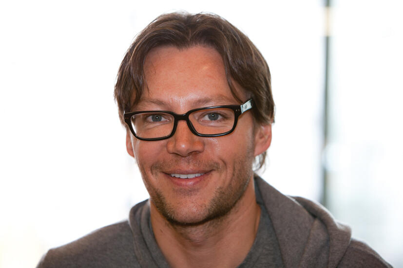 wenn sie jetzt ohne finanzielle begrenzung einen versuch durchfuehren koennten um eine idee zur verbesserung der gesellschaft zu testen welchen versuch wuerden sie starten, interview gesellschaft umfrage meinung haltung gesellschaftskultur