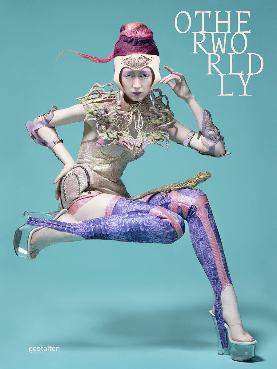 otherworldly, theo-mass lexileictous, sven ehmann, robert klanten, kunstbuch bildband fotobuch